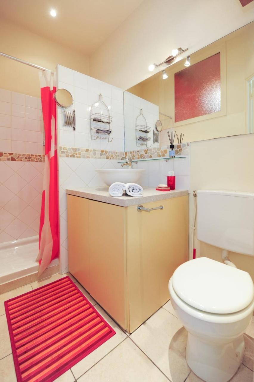 Mini Suite Miro Five Stars Holiday House Nizza Esterno foto